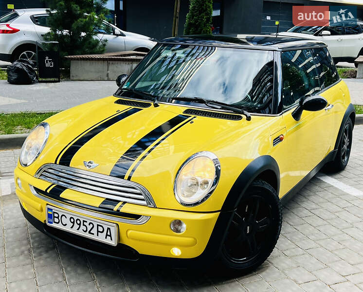 Хэтчбек MINI Cooper 2003 в 