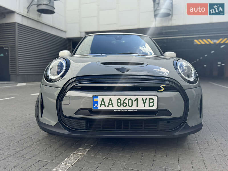 Хэтчбек MINI Cooper 2021 в Киеве