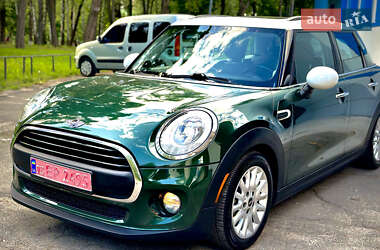 Хэтчбек MINI Cooper 2015 в 