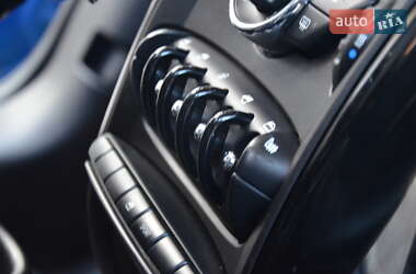 Хэтчбек MINI Cooper 2013 в 