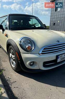 Хэтчбек MINI Cooper 2013 в 