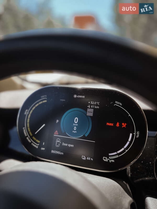 Хэтчбек MINI Cooper 2022 в Николаеве