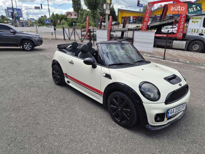 Хэтчбек MINI Cooper 2010 в Киеве
