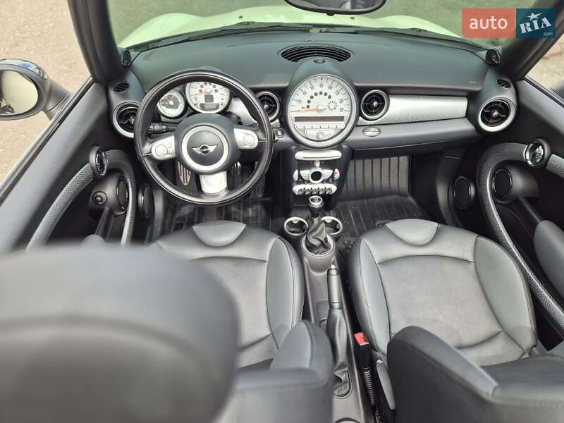 Хэтчбек MINI Cooper 2010 в Киеве