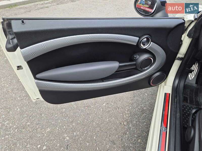 Хэтчбек MINI Cooper 2010 в Киеве