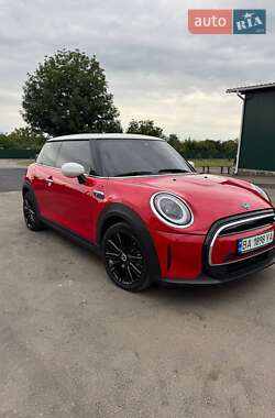 Хэтчбек MINI Cooper 2022 в Кропивницком
