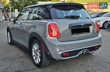 Хэтчбек MINI Cooper 2018 в 
