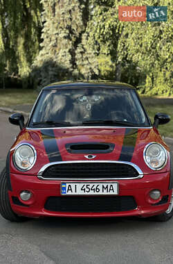 Хэтчбек MINI Cooper 2008 в 