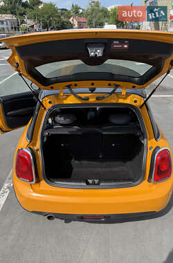 Хэтчбек MINI Cooper 2014 в 