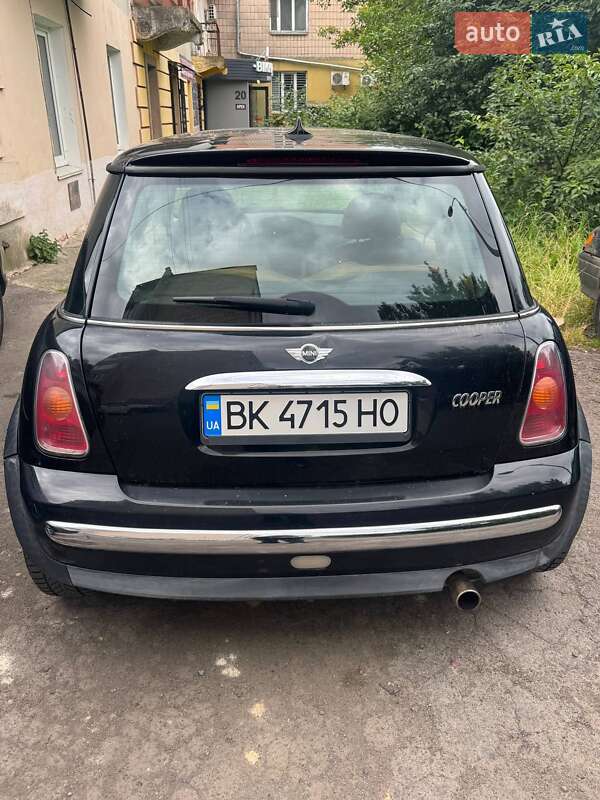 Хэтчбек MINI Cooper 2004 в Ровно