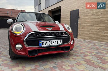 Хэтчбек MINI Cooper 2015 в Киеве