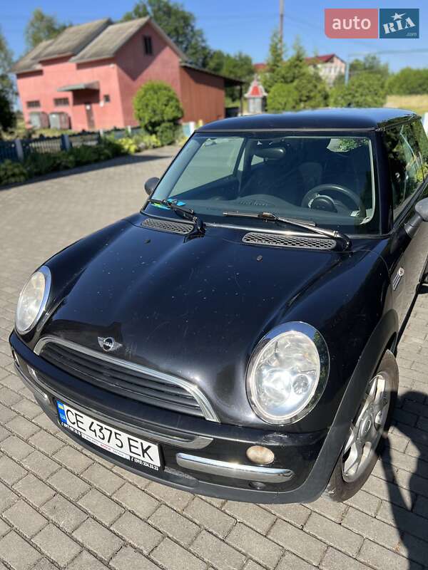Хэтчбек MINI Cooper 2002 в Шипинцах