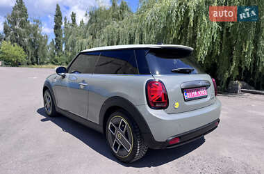 Хетчбек MINI Cooper 2021 в 