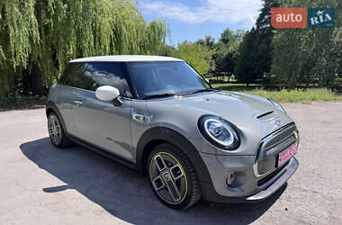 Хетчбек MINI Cooper 2021 в 