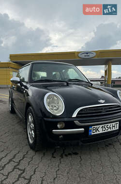 Хетчбек MINI Cooper 2005 в Бродах Хетчбек MINI Cooper 2005 в Бродах