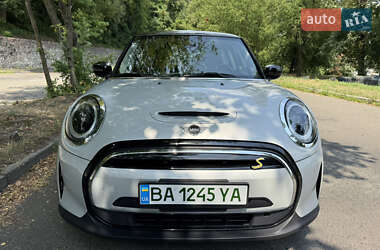 Хэтчбек MINI Cooper 2022 в Киеве фото 5 Хэтчбек MINI Cooper 2022 в Киеве