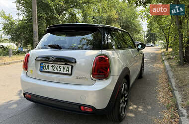 Хэтчбек MINI Cooper 2022 в Киеве фото 10 Хэтчбек MINI Cooper 2022 в Киеве
