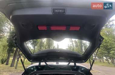 Хэтчбек MINI Cooper 2016 в 