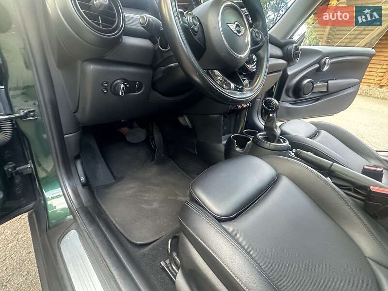 Хетчбек MINI Cooper 2016 в Києві