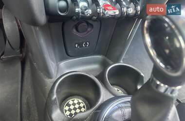 Хэтчбек MINI Cooper 2016 в 