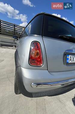 Хетчбек MINI Cooper 2002 в 