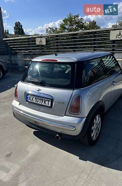 Хетчбек MINI Cooper 2002 в 