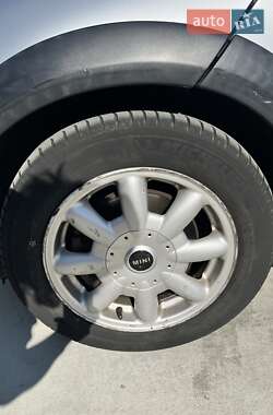 Хетчбек MINI Cooper 2002 в 