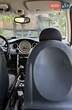 Хетчбек MINI Cooper 2002 в 