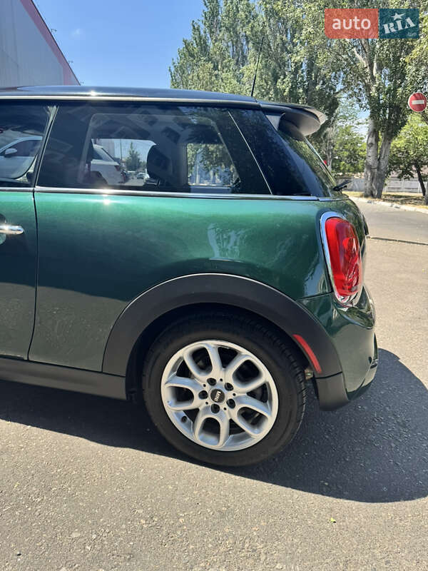 Хэтчбек MINI Cooper 2016 в Одессе