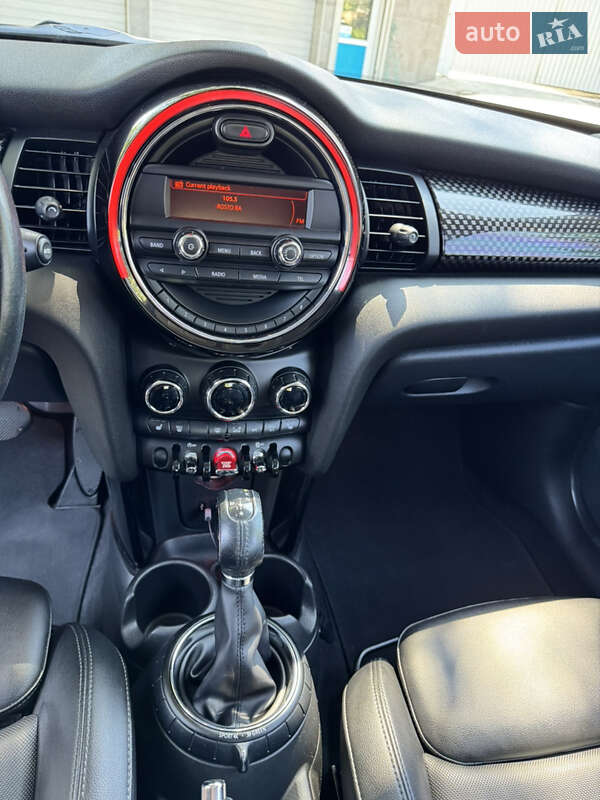 Хэтчбек MINI Cooper 2016 в Одессе