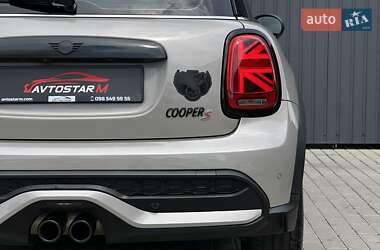 Хэтчбек MINI Cooper 2021 в 