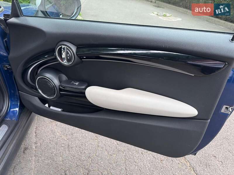 Хетчбек MINI Cooper 2015 в Києві