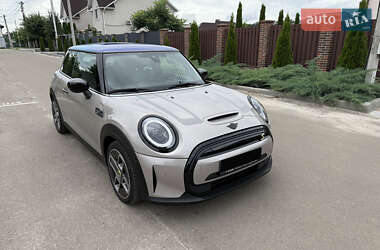 Хэтчбек MINI Cooper 2022 в 