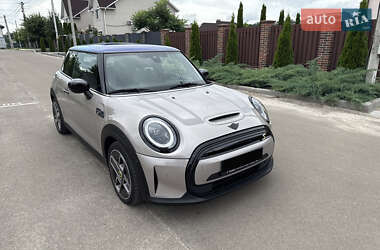 Хэтчбек MINI Cooper 2022 в 