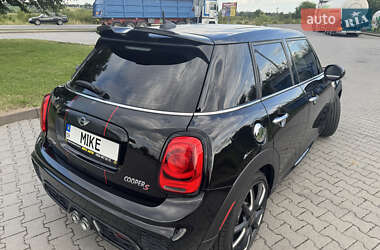 Хэтчбек MINI Cooper 2017 в 
