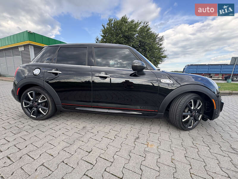 Хэтчбек MINI Cooper 2017 в Ивано-Франковске