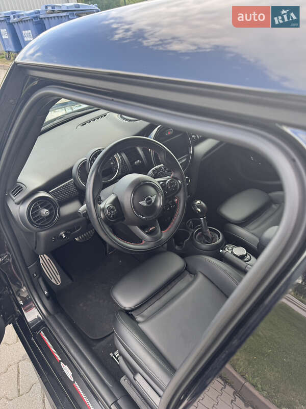 Хэтчбек MINI Cooper 2017 в Ивано-Франковске
