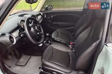 Хэтчбек MINI Cooper 2013 в 