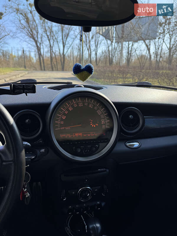 Хетчбек MINI Cooper 2012 в Рівному