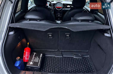 Хэтчбек MINI Cooper 2011 в 