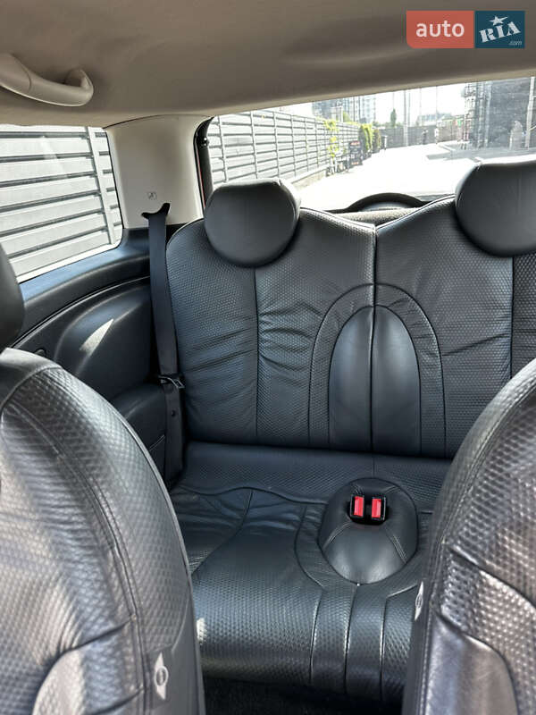 Хэтчбек MINI Cooper 2001 в Киеве