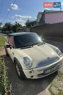 Хэтчбек MINI Cooper 2006 в 