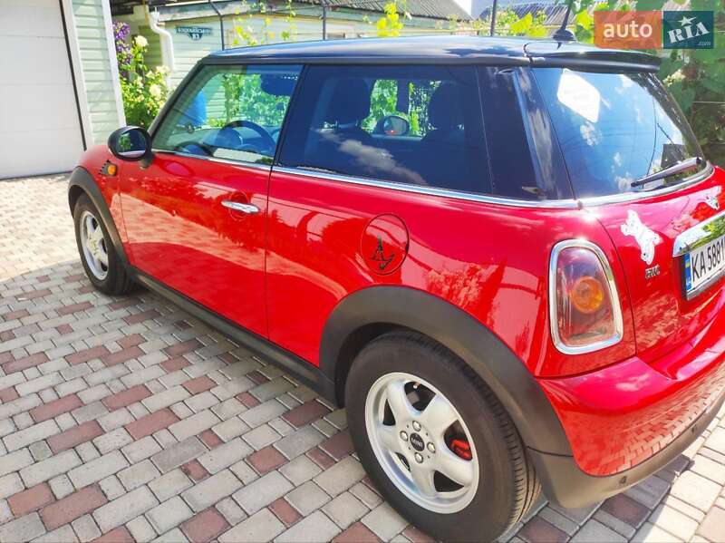 Хетчбек MINI Cooper 2008 в Коростені