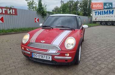 Хэтчбек MINI Cooper 2002 в 