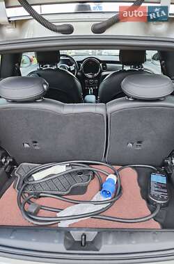 Хэтчбек MINI Cooper 2023 в 