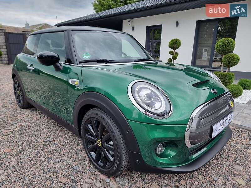 Хэтчбек MINI Cooper 2020 в Радивилове