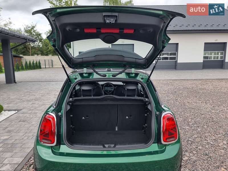 Хэтчбек MINI Cooper 2020 в Радивилове