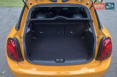 Хетчбек MINI Cooper 2014 в 