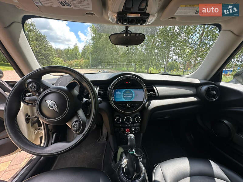 Хэтчбек MINI Cooper 2014 в Харькове