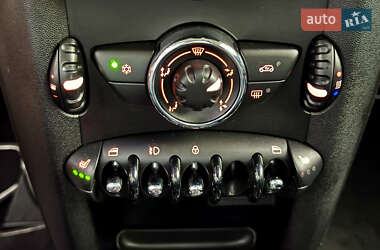 Хэтчбек MINI Cooper 2011 в 